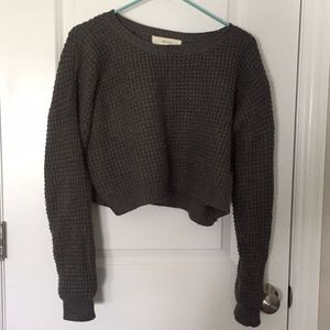 Crop knit sweater